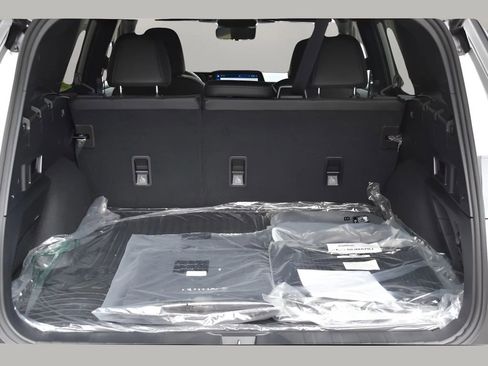 New 2026 Subaru Outback Touring XT image 20