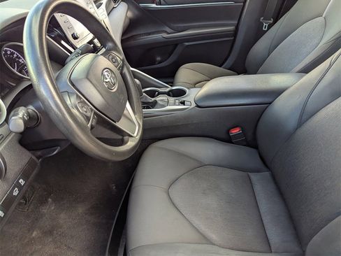 Used 2024 Toyota Camry LE image 25