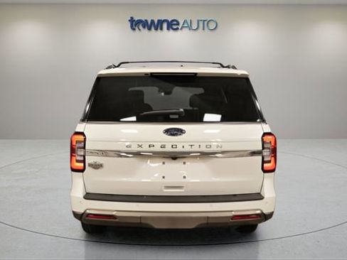 Used 2023 Ford Expedition King Ranch image 5