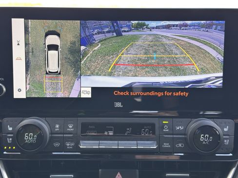 Used 2025 Toyota Grand Highlander AWD Hybrid image 36