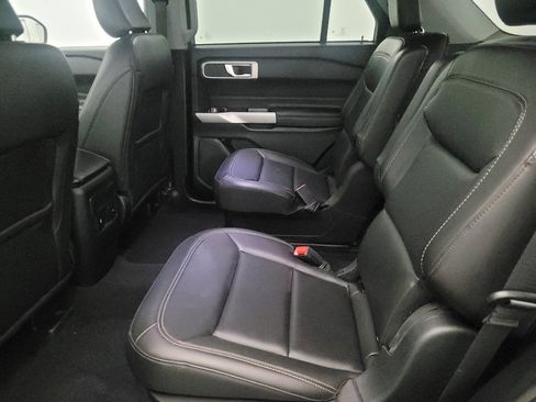 Used 2023 Ford Explorer XLT w/ Equipment Group 202A image 18