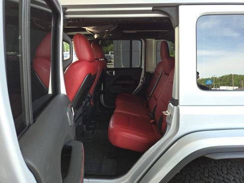 Used 2024 Jeep Wrangler Unlimited Rubicon 392 AWD/4WD image 25