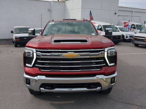 New 2026 Chevrolet Silverado 2500 LTZ w/ LTZ Premium Package AWD/4WD image 3