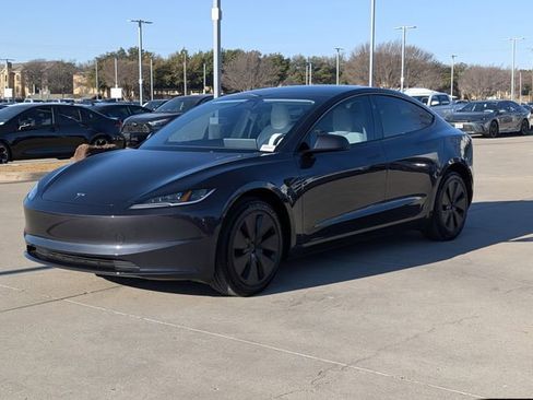 Used 2025 Tesla Model 3 Long Range image 10