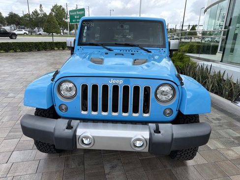 Used 2017 Jeep Wrangler Unlimited Sahara w/ Quick Order Package 24E Chief AWD/4WD image 7