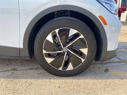 Used 2022 Volkswagen ID.4 Pro S image 9