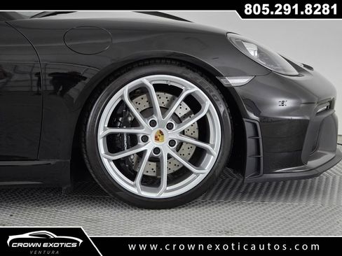 Used 2022 Porsche 718 Boxster Spyder RWD image 9