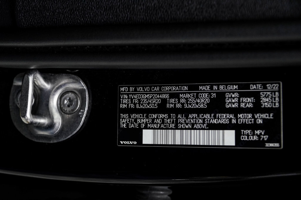 Used 2023 Volvo C40 P8 Recharge Ultimate w/ Protection Package Premier AWD/4WD image 44
