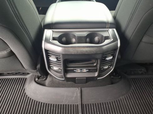 Used 2023 RAM 1500 Big Horn AWD/4WD image 16