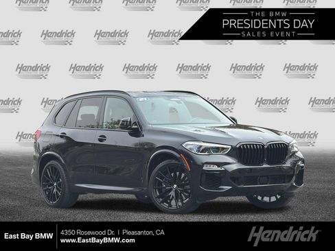 Used 2021 BMW X5 M50i w/ Executive Package image 1