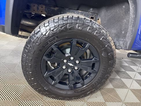 Used 2020 Chevrolet Colorado ZR2 w/ ZR2 Dusk Special Edition image 26