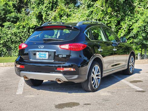 Used 2017 INFINITI QX50 2WD w/ Premium Plus Package image 6