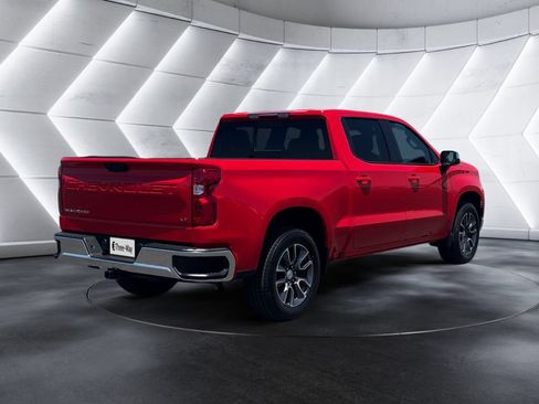 Certified 2024 Chevrolet Silverado 1500 LT w/ Leather Package RWD image 5
