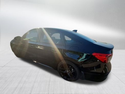 Used 2023 Honda Civic Sport image 6