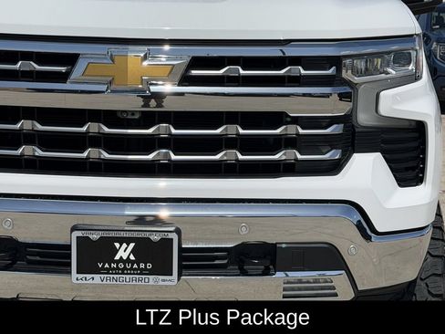 Used 2022 Chevrolet Silverado 1500 LTZ w/ LTZ Convenience Package II AWD/4WD image 4