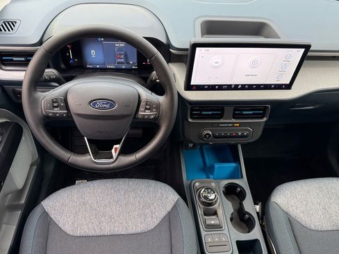 New 2025 Ford Maverick XLT w/ XLT Luxury Package image 11