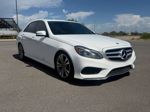 Used 2014 Mercedes-Benz E 350 Sedan image 3