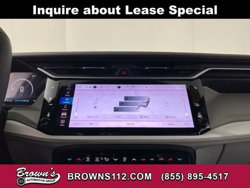 Used 2026 Jeep Cherokee Limited image 30