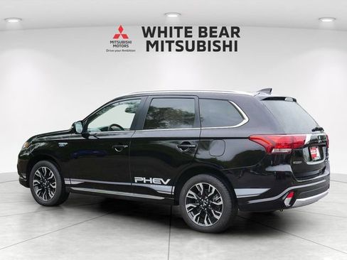 Used 2018 Mitsubishi Outlander GT AWD/4WD image 4