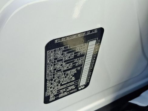 Used 2025 INFINITI QX50 Pure image 28