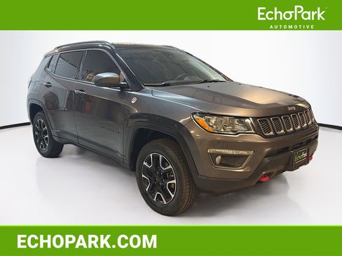 Used 2021 Jeep Compass Trailhawk image 1