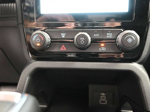 New 2025 Ford Ranger XLT w/ FX4 Off-Road Package image 37