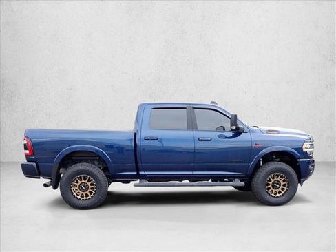 Used 2022 RAM 2500 Laramie w/ Night Edition AWD/4WD image 4