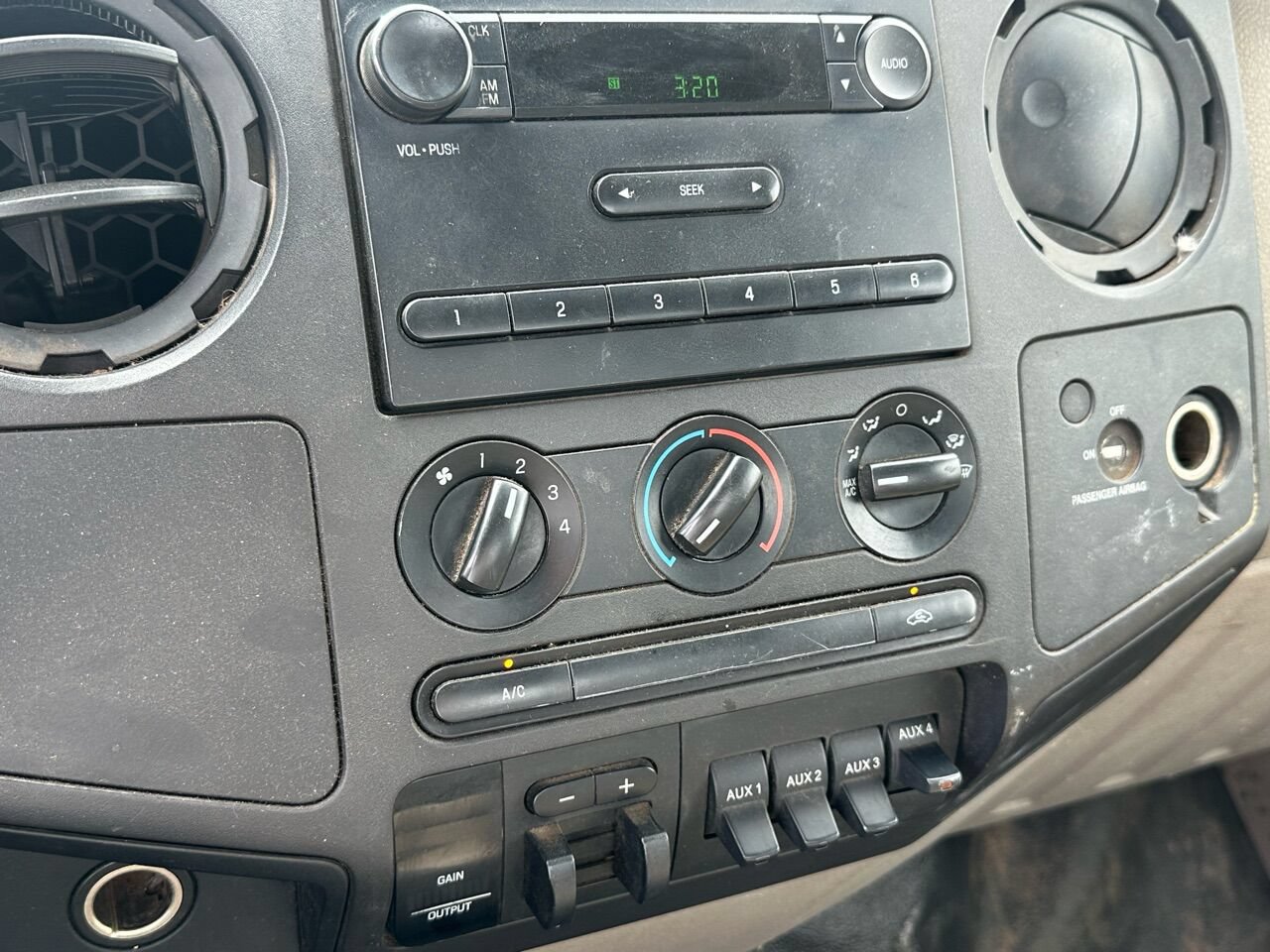 Used 2008 Ford F350 XLT RWD image 10