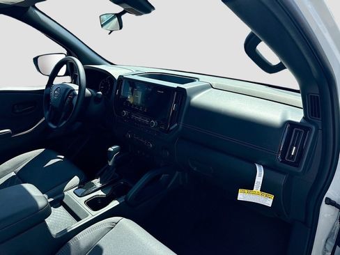 New 2026 Nissan Frontier SV w/ Tow Package image 25