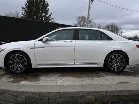 Used 2017 Lincoln Continental Reserve w/ Technology Package image 8