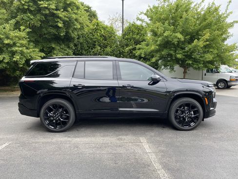 New 2026 Chevrolet Traverse RS FWD image 10