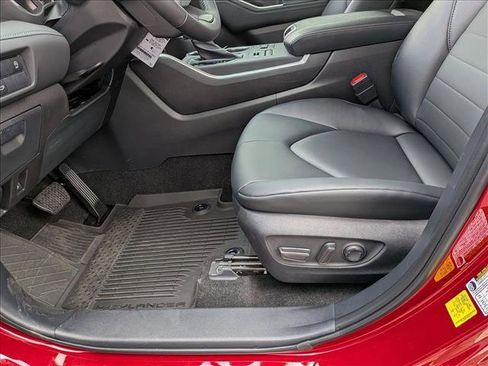 New 2026 Toyota Highlander XLE AWD/4WD image 4