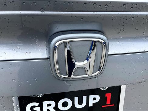 Used 2018 Honda Civic Touring image 31