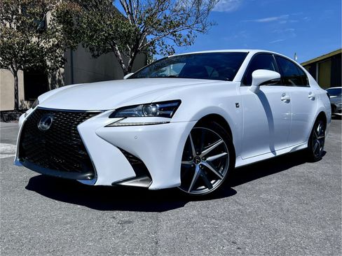 Used 2018 Lexus GS 350 F Sport RWD image 2