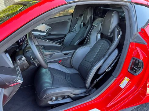 Used 2023 Chevrolet Corvette Stingray Premium Cpe w/ Z51 Performance Package RWD image 20