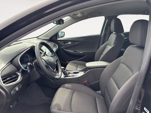 Used 2024 Chevrolet Malibu LT w/ Midnight Edition FWD image 7