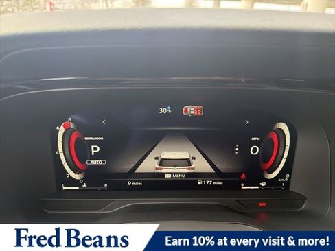 New 2026 Nissan Pathfinder SL image 13