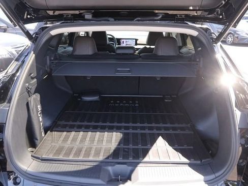 Certified 2025 Nissan Murano Platinum w/ Cargo Package AWD/4WD image 7