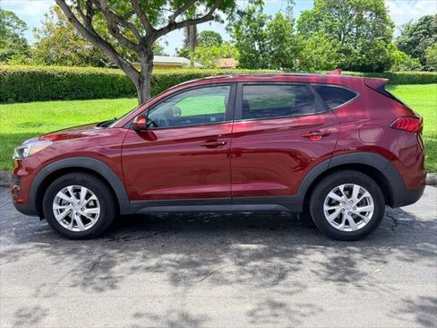 Used 2019 Hyundai Tucson SE FWD image 3
