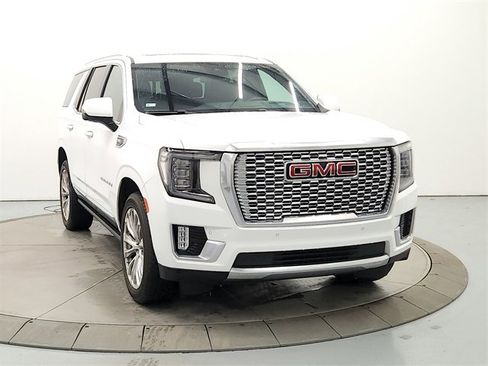 Used 2023 GMC Yukon Denali image 2