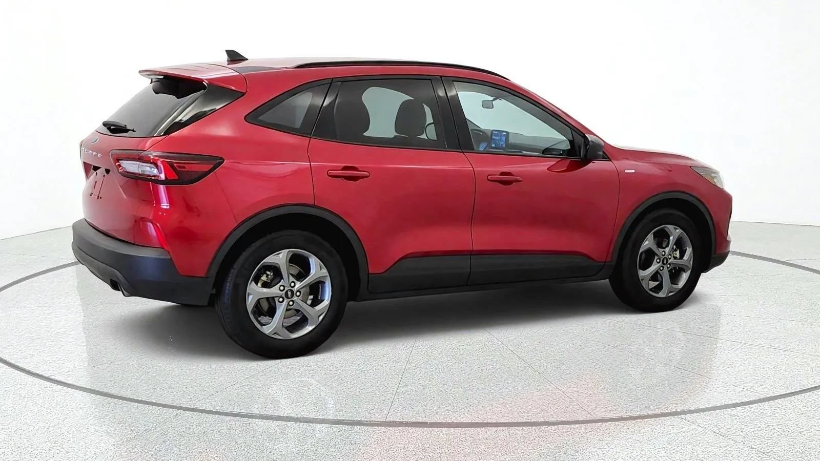 Used 2025 Ford Escape ST-Line FWD image 9