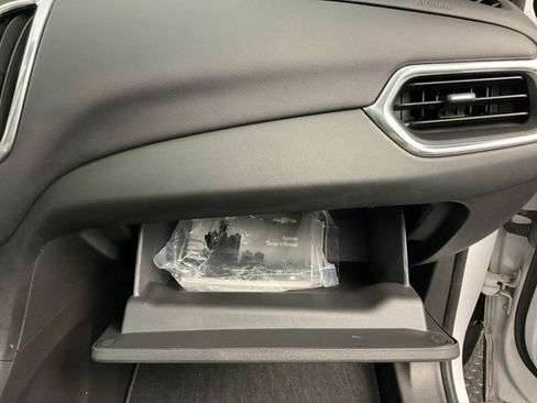 Certified 2022 Chevrolet Equinox LT AWD/4WD image 29