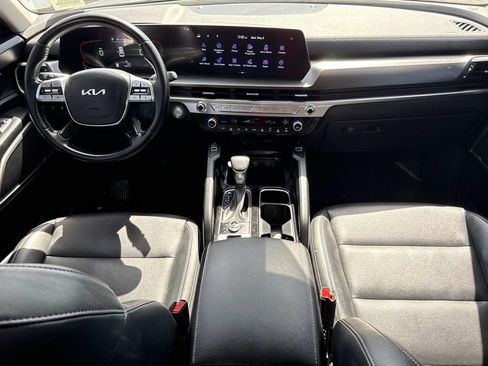 Used 2023 Kia Telluride S AWD/4WD image 16