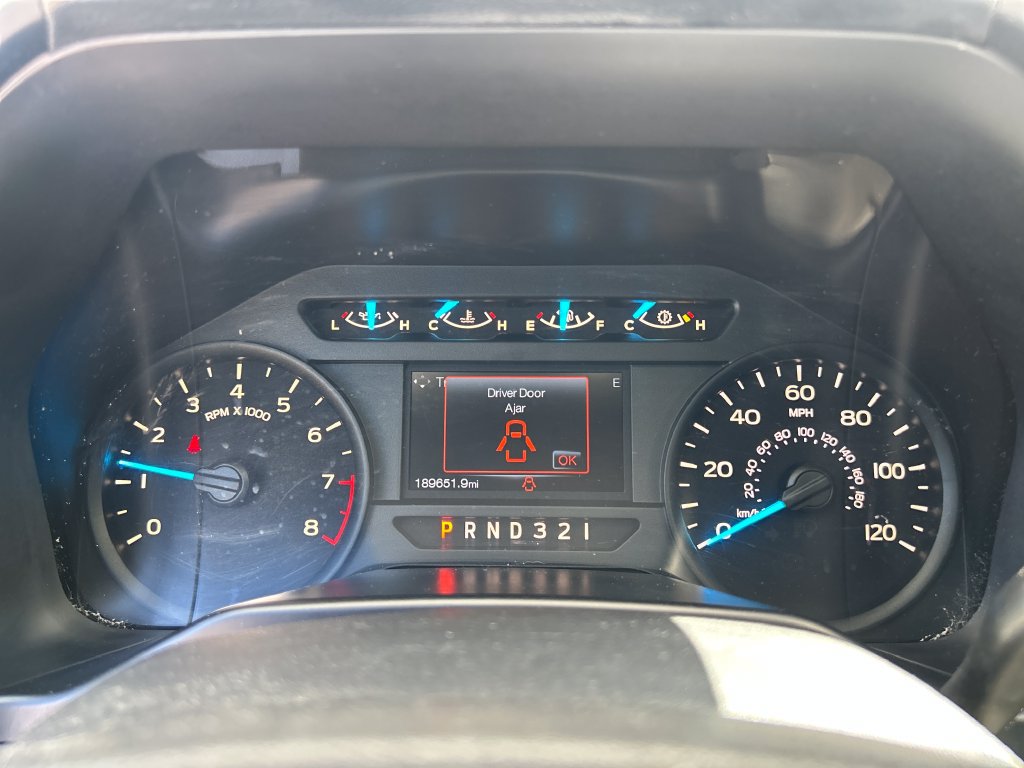 Used 2016 Ford F150 XL w/ Equipment Group 101A Mid RWD image 14