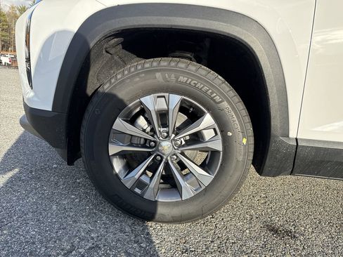 New 2025 Chevrolet Equinox LT w/ Safety and Technology Package image 66