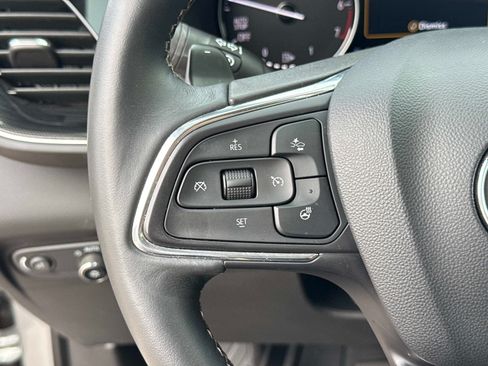 Used 2023 Buick Envision Essence FWD image 32