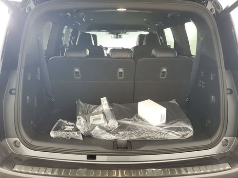 New 2026 Nissan Armada PRO-4X w/ Captain's Chari Seat Package image 32