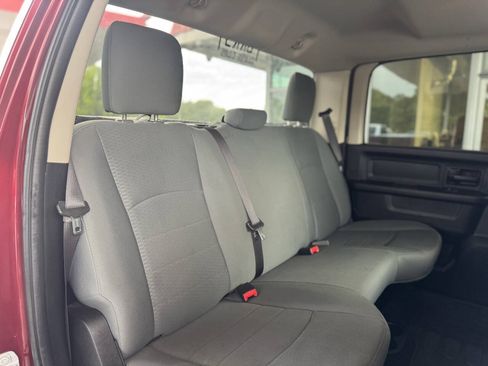 Used 2017 RAM 2500 Tradesman w/ Chrome Appearance Group AWD/4WD image 32