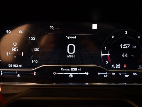 Used 2022 GMC Yukon AT4 image 23