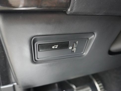 Used 2014 Land Rover Range Rover Autobiography AWD/4WD image 30